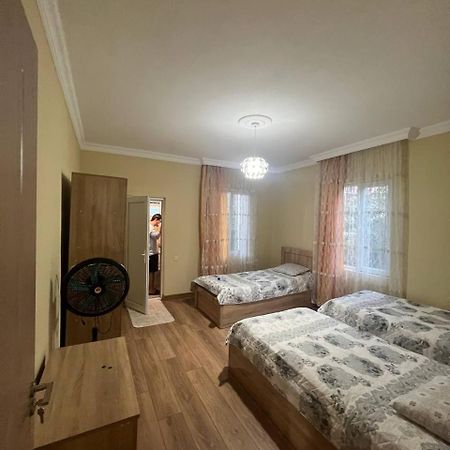 Los-Polos Hermanos Batumi Esterno foto