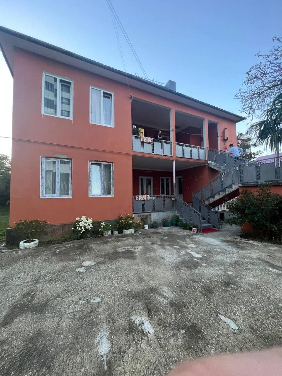 Los-Polos Hermanos Batumi Esterno foto